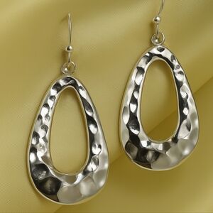 Hammered Silver Teardrop Earrings – Lightweight Dangle Fashion Jewelry for Women